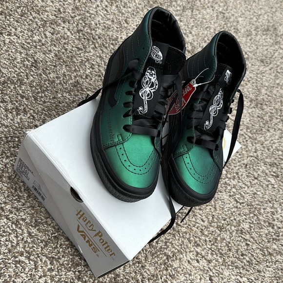 Vans x Harry Potter Sk8-Hi Platform Dark Arts Sneaker Size 6.5 Women 5.0 men - Picture 2 of 8
